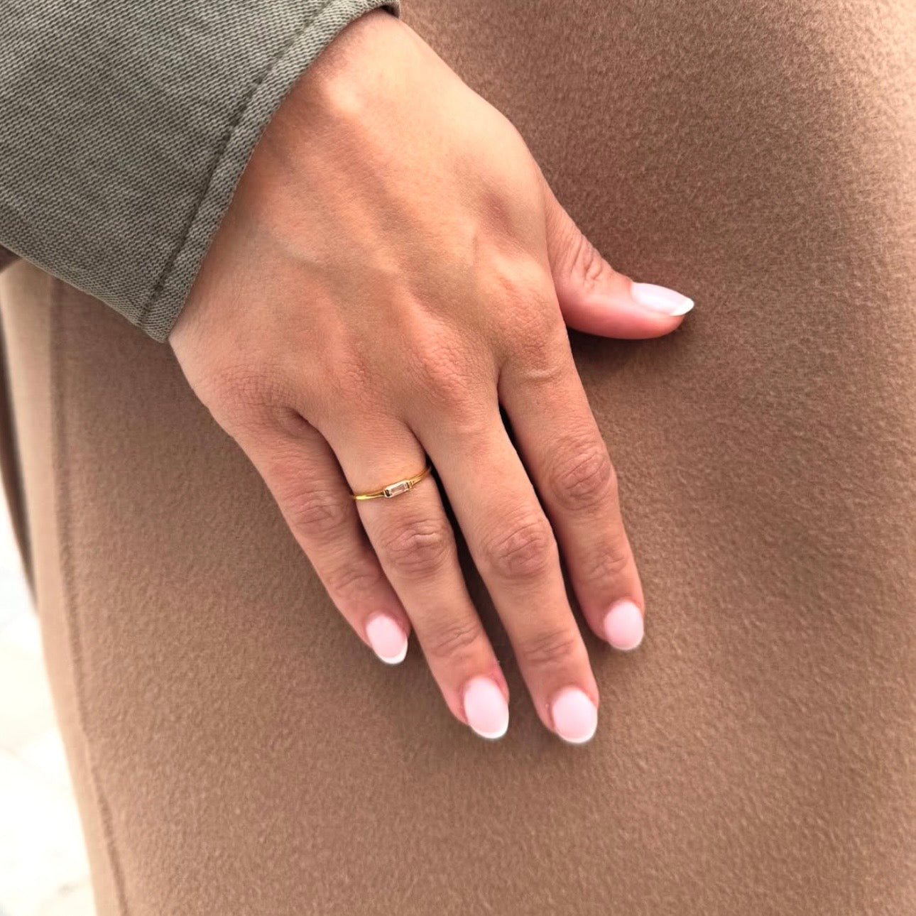 Mini Baguette Ring - White Topaz